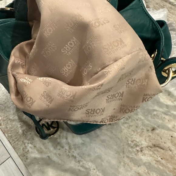 Gorgeous barely used Ludlum drawstring Michael Kors - Picture 7 of 9